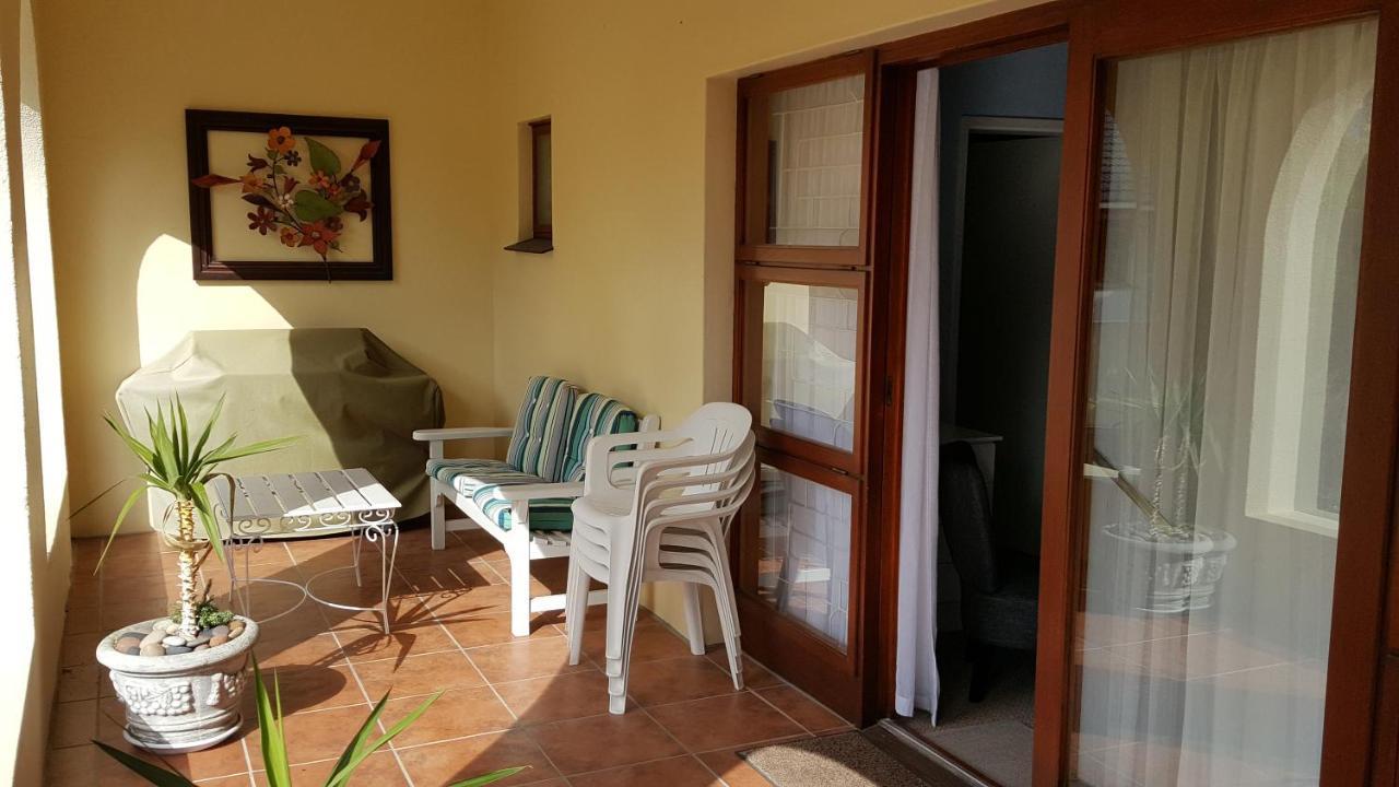 Smuts Ave. Guest Rooms Hermanus Exterior foto